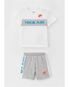 Костюм спортивный Nike