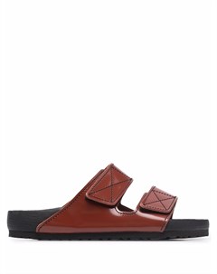 Лакированные шлепанцы из коллаборации с Proenza Schouler Birkenstock