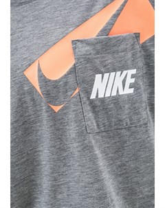 Футболка спортивная Nike