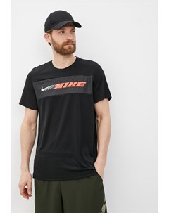 Футболка спортивная Nike