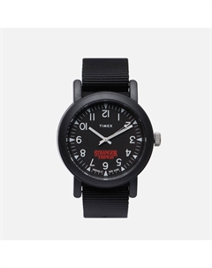 Наручные часы x Stranger Things Camper Timex