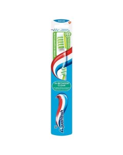 Зубная щетка Инбитвин клин In-Between Clean Aquafresh