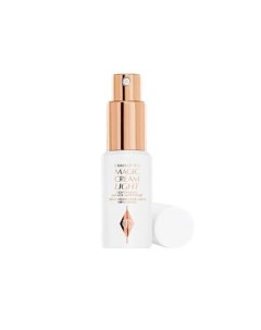 Легкий увлажняющий крем Charlotte's Magic Cream Light 15.0 Charlotte tilbury